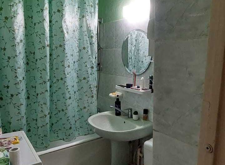 BRASADAS vinde URGENT ap 2 cam etaj 4/4 pe Aleea Prahovei. - Poză 6