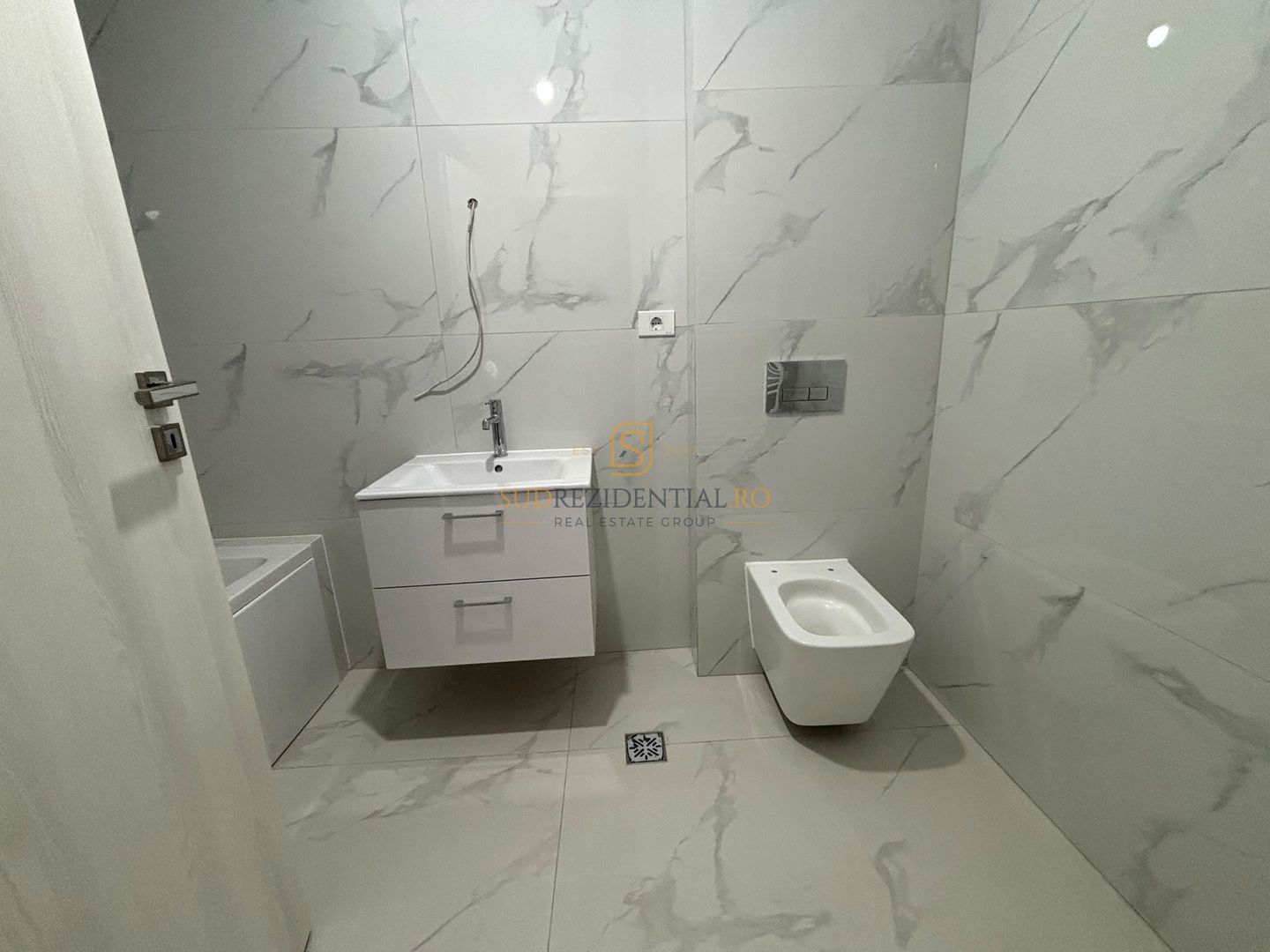 Apartament 2 camere tip studio, metrou Berceni, Pasarela pietonala - Poză 9