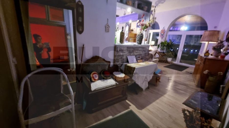 Casa cu 5 camere, 230 mp utili+1000 mp teren,zona strazii Romulus Vuia - Poză 4