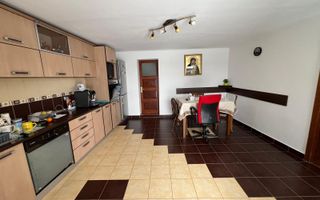 Pensiune + Casa | 626 MPU | Selimbar - Poză 31