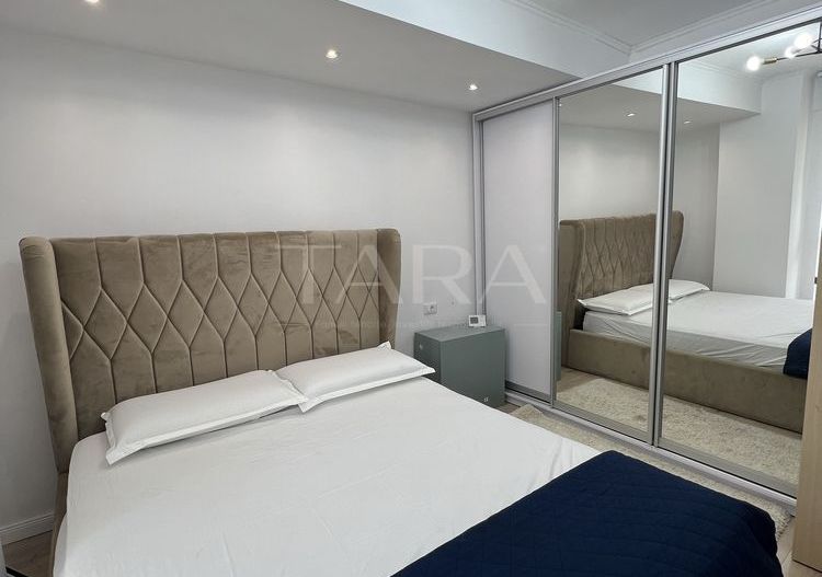 Apartament 2 camere, ultrafinisat, mobilat, utilat. Investitie. - Poză 4