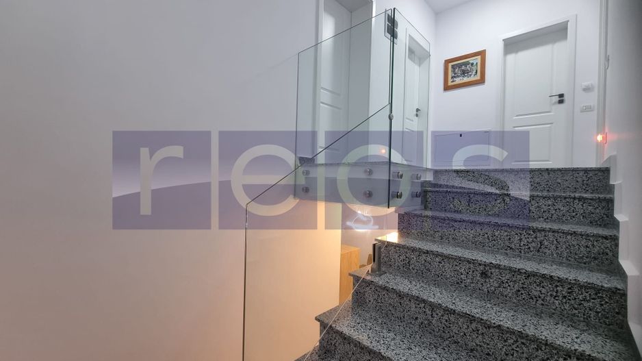 VANZARE VILA - DUPLEX  4 CAMERE - BERCENI  -, P+1E - Poză 12
