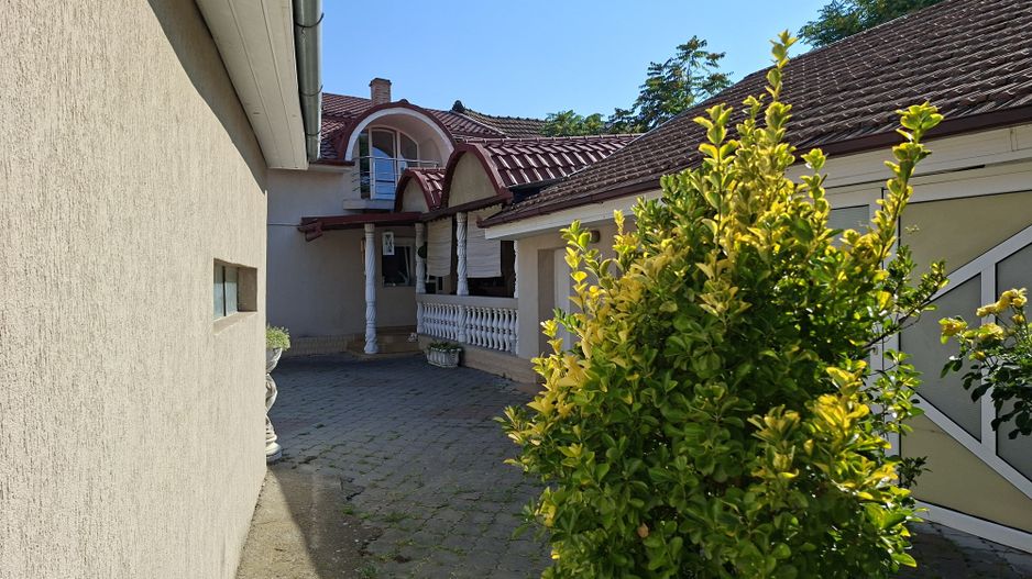 BRASADAS vinde casa individuala in zona SEMICENTRALA. - Poză 11