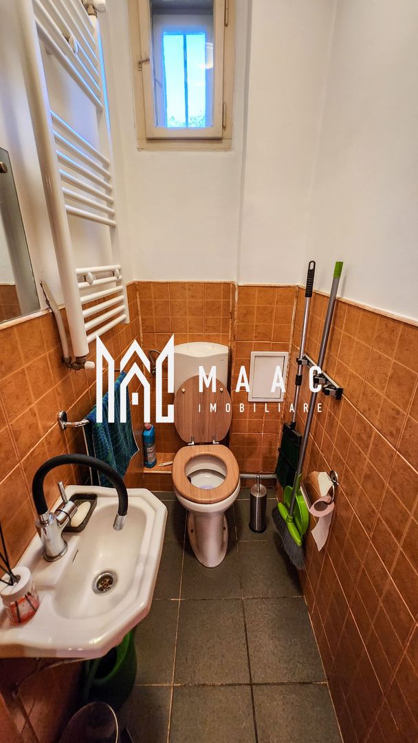 Spatiu birouri 10 camere I 3 cladiri I Lupeni - Poză 6