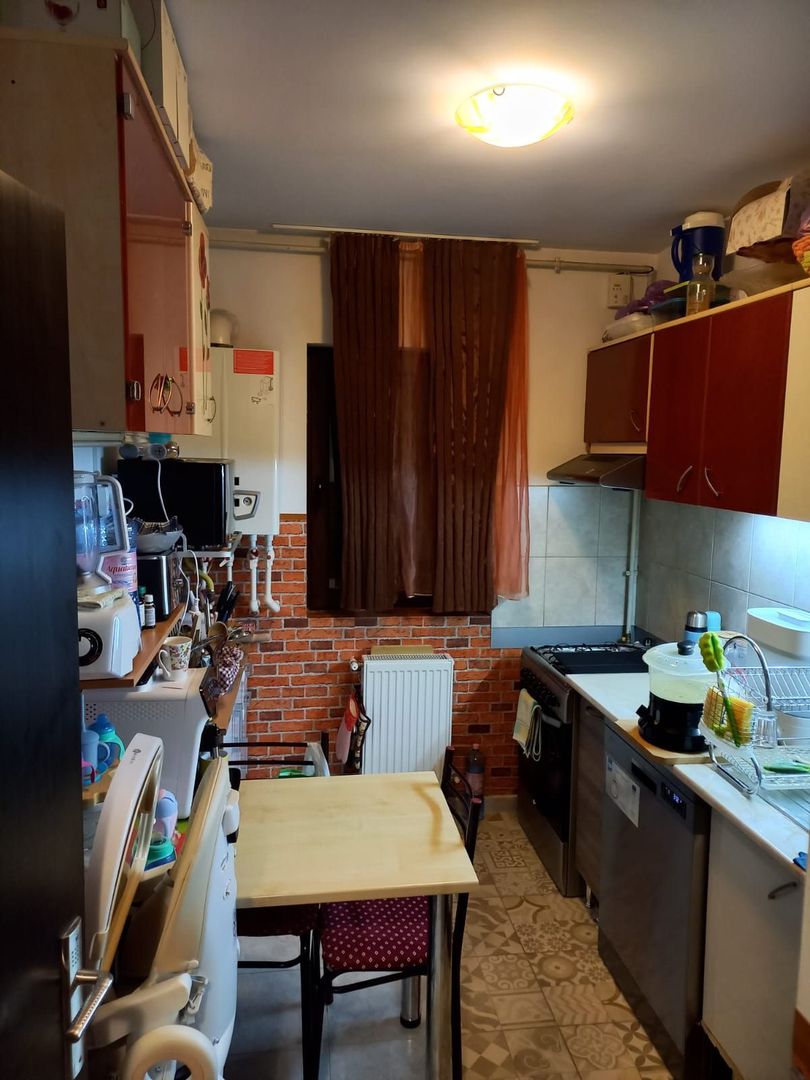 Apartament 2 camere cu 2 bai, decomandat, Trapezului - Poză 9