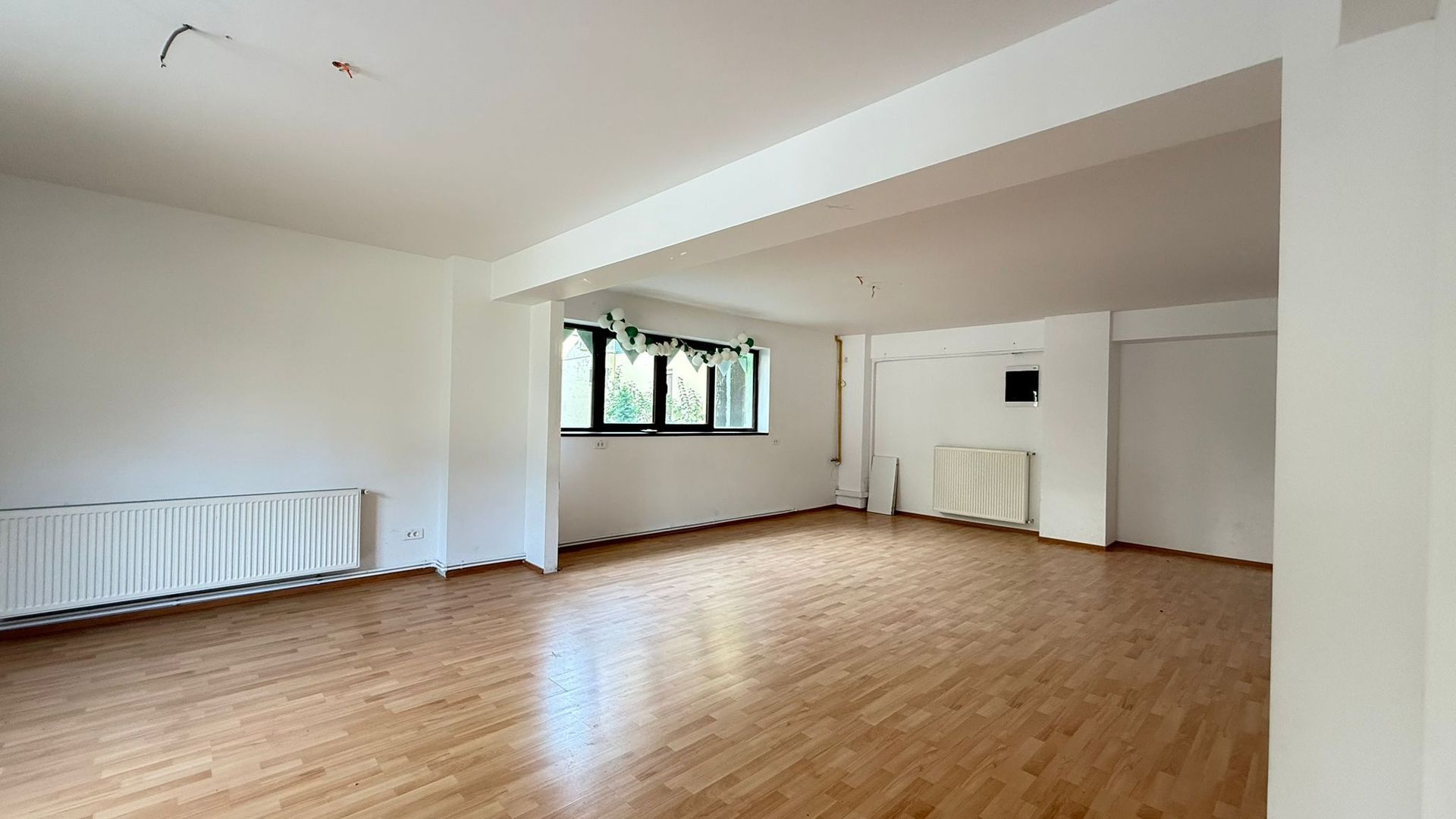 DE ÎNCHIRIAT VILĂ CĂMIN DE BĂTRÂN I AFTERSCHOOL I GARAJ+CURTE I ZONA CENTRALĂ - Poză 21