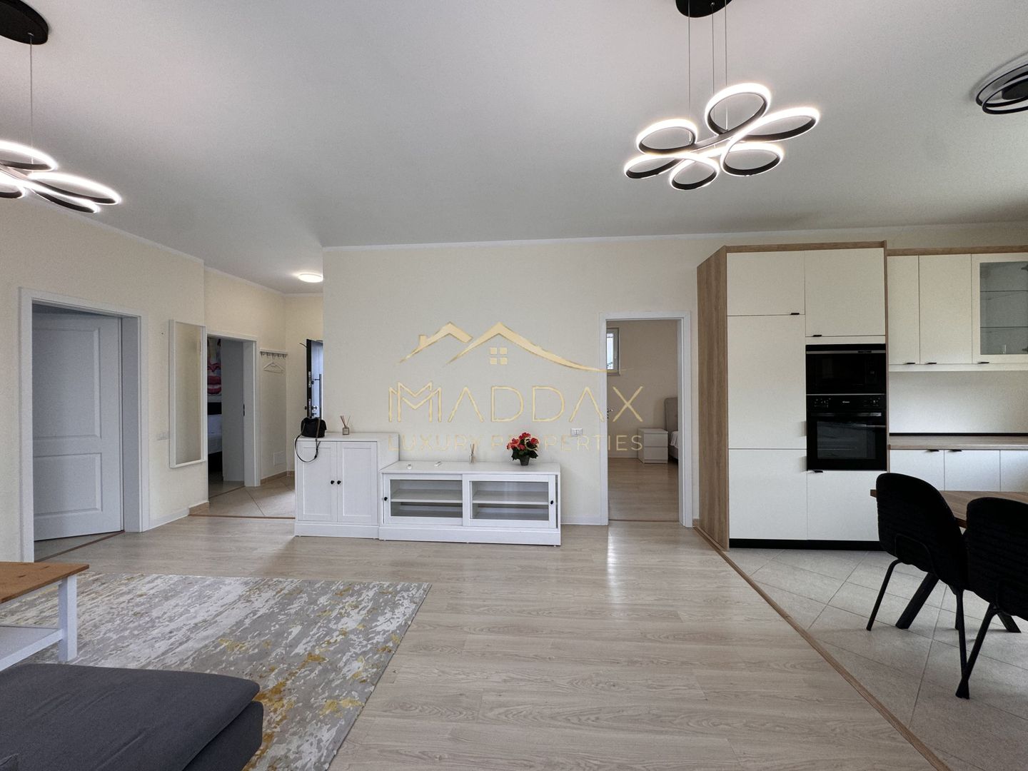 Vila 4 camere de inchiriat II Corbeanca II 2 Locuri de parcare - Poză 1