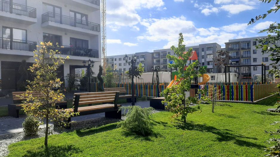 Un Apartament Pentru O Viață Bună  Coresi  2025 - Poză 2