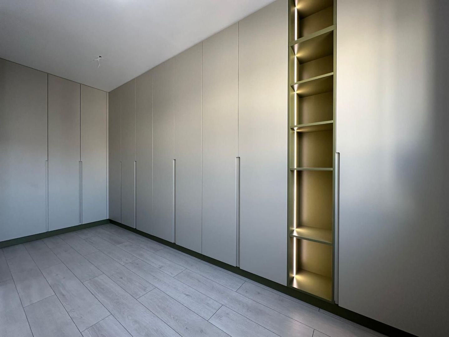 Apartament 3 camere I Dristor I Vanzare - Poză 3
