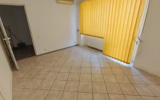 Vilă Cartierul Vitan / destinatie birouri sau activitati comerciale - Poză 16