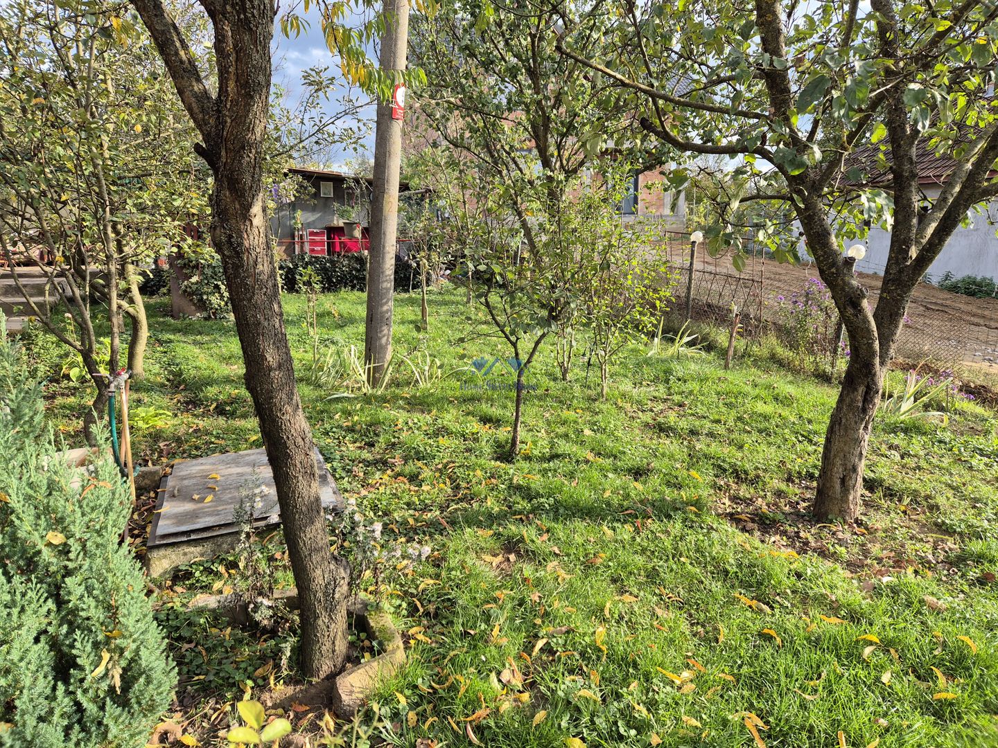 Vand casa 4 camere Buituri(Latureni), st-656 mp, accept schimb cu ap.! - Poză 4