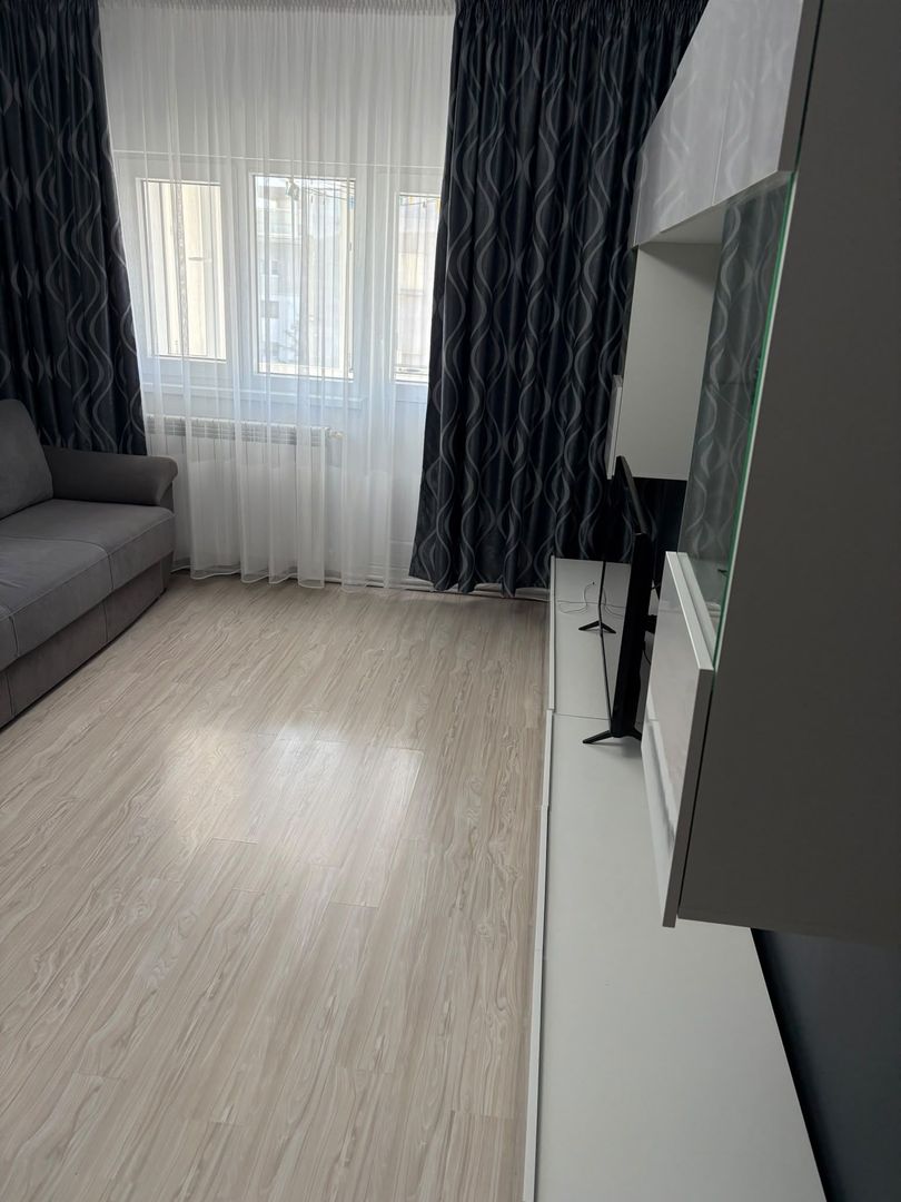 De vanzare apartament  cu 2 camere, renovat, etaj 4 , Mazepa 1, 85.000 euro - Poză 4