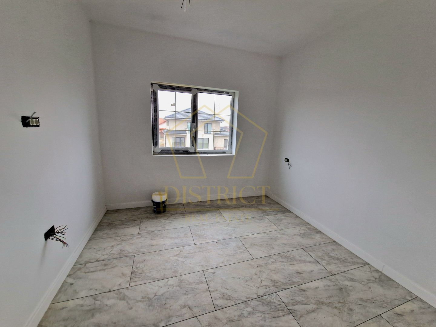Duplex spatios cu 5 camere | Mosnita Noua - Poză 3