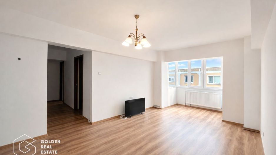 Apartament 3 camere, decomandat, zona Micalaca - Poză 3