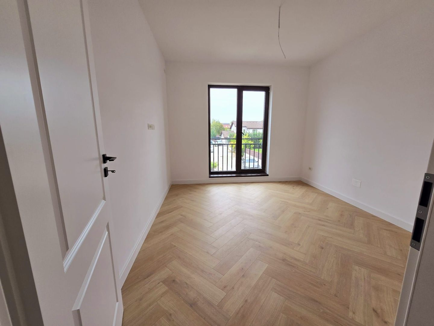 VILA 5 CAMERE | CORBEANCA | LANGA PADURE - Poză 15