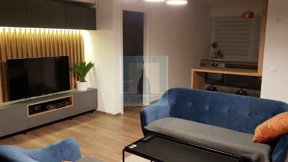 Penthouse 3 camere mobilat-utilat - zona Tractorul (Top City) - Poză 2