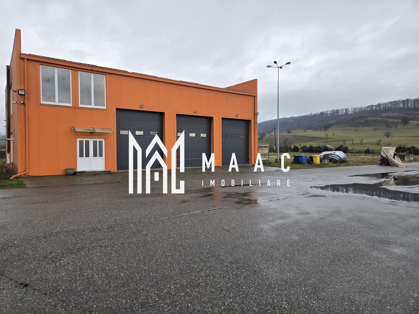 Imobil industrial I 448 mp I Teren 12.000 mp I Bradu I De Inchiriat - Poză 1