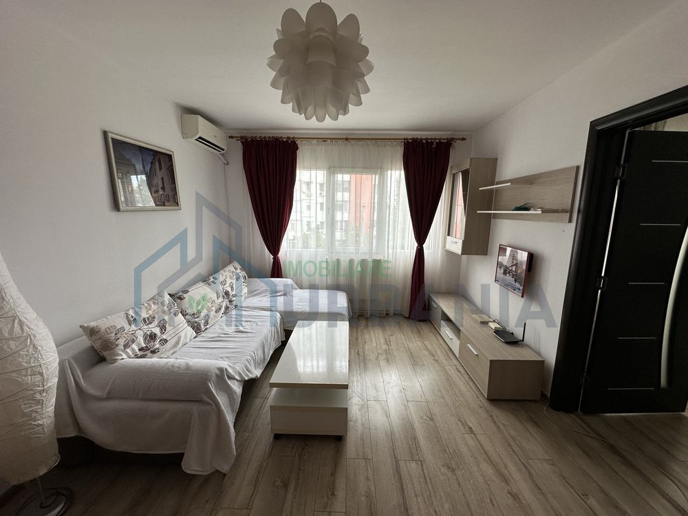 Apartament 2 camere, Podu Roș, mobilat și utilat complet - de închiriat - Poză 2
