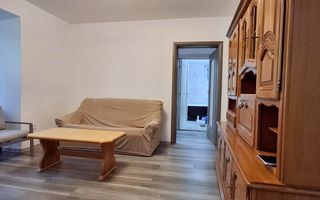 Apartament 2 camere , parter inalt , cu loc de parcare. - Poză 1