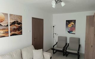 Apartament 3 camere prima inchiriere balcon inchis zona Vasile Aaron - Poză 2