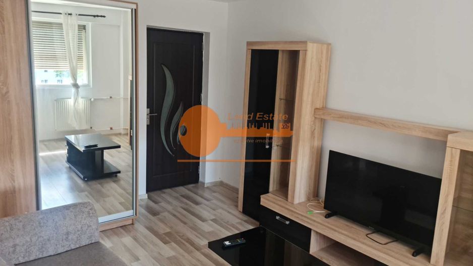 Vânzare Apartament 2 Camere Piața Victoriei - Poză 1