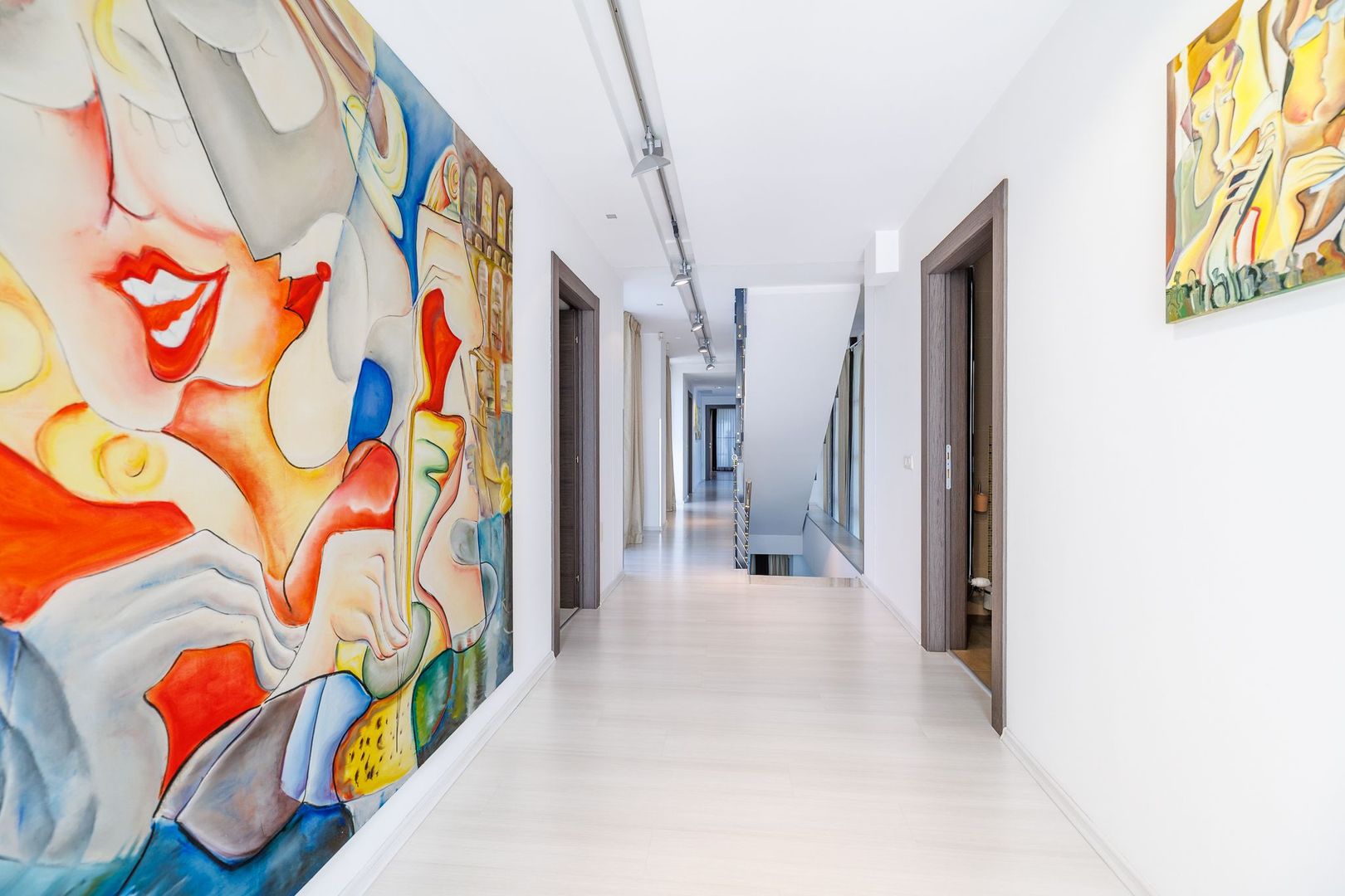 O CASA  PREMIUM-Drumul Taberei / Valea Oltului/ Valea Argesului - Poză 12