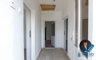 Casă și teren de vânzare, str George Enescu, Bacău - Poză 10