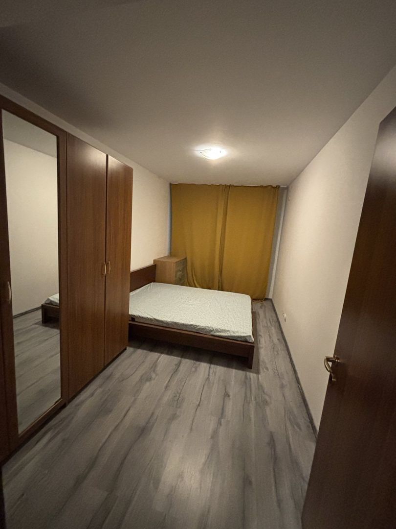 De inchiriat apartament cu 3 camere , Rin Grand Vitan sector3 - Poză 2