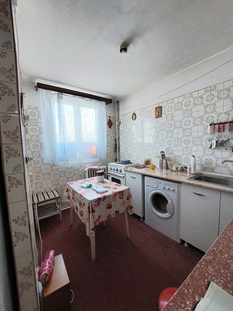 Apartament 2 camere necesita renovare Romancierilor, Drumul Taberei - Poză 4