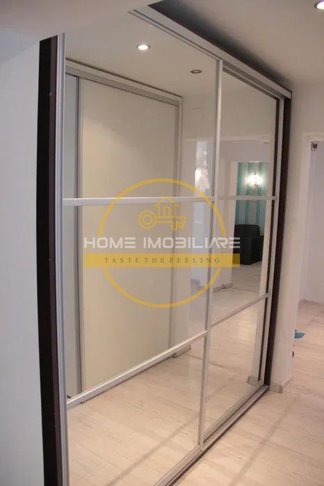 Apartament cu 3 camere / 61 mp / zona Palas Mall - Poză 3