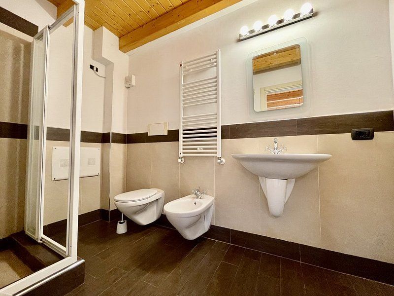 Penthouse pe doua niveluri situat in Piata Unirii - Poză 14