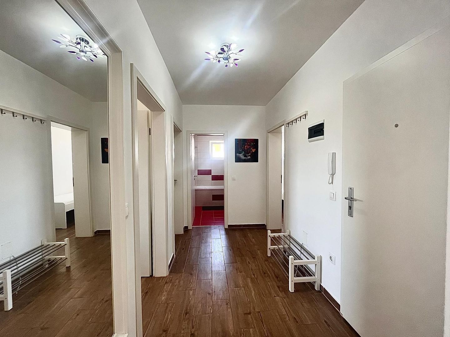 Vanzare apartament 2 camere Avantgarden 3 vedere panoramica 116000 Euro - Poză 8