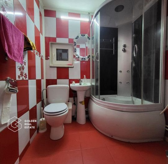 Casa de vacanta, teren 2500 mp, sat. Casoaia - Poză 13