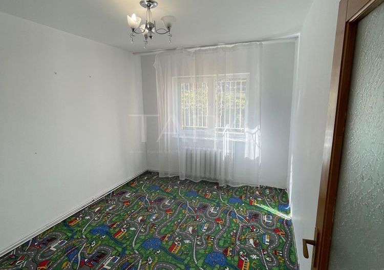 Apartament versatil– ideal pentru locuință sau spațiu comercial. - Poză 5