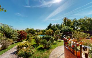 Proprietate de Excepție: Vilă Individuală cu Deschidere la Lac - Poză 8