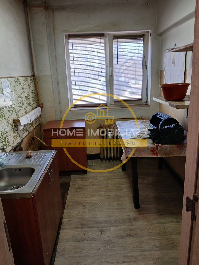 Apartament 2 camere 50 mp in zona Podu Ros - Poză 3