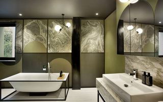 Full Service Apartment | 2 Bedrooms | Parking | Concierge - Poză 6