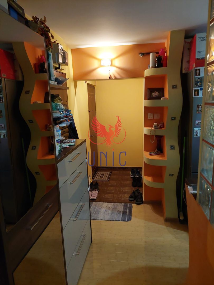 2 camere, etajul 1, Craiovita, zona Carrefour - Poză 10