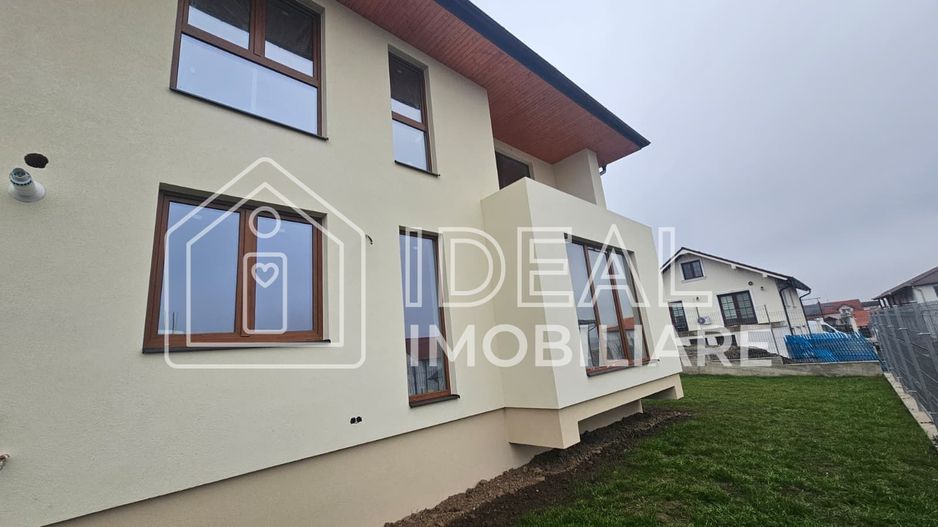 Duplex Modern cu 4 camere si gradina, in Cisnadie - Poză 2