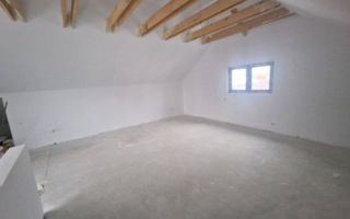 Casă individuală P+1+M în Otopeni – confort și compartimentare excelentă - Poză 9