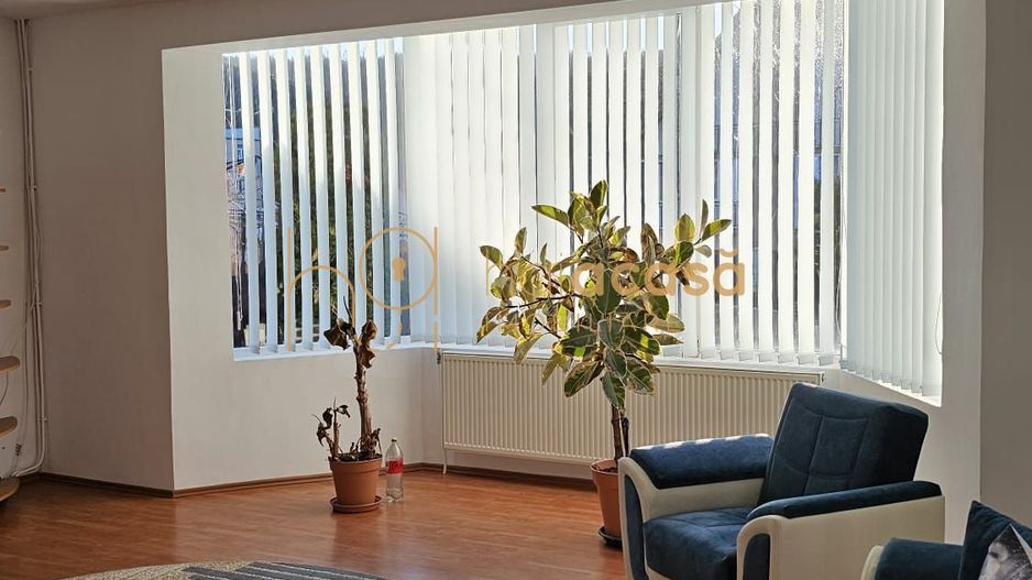 Casă / Vilă cu 8 camere de vânzare în Manastur, Cluj-Napoca - Poză 7