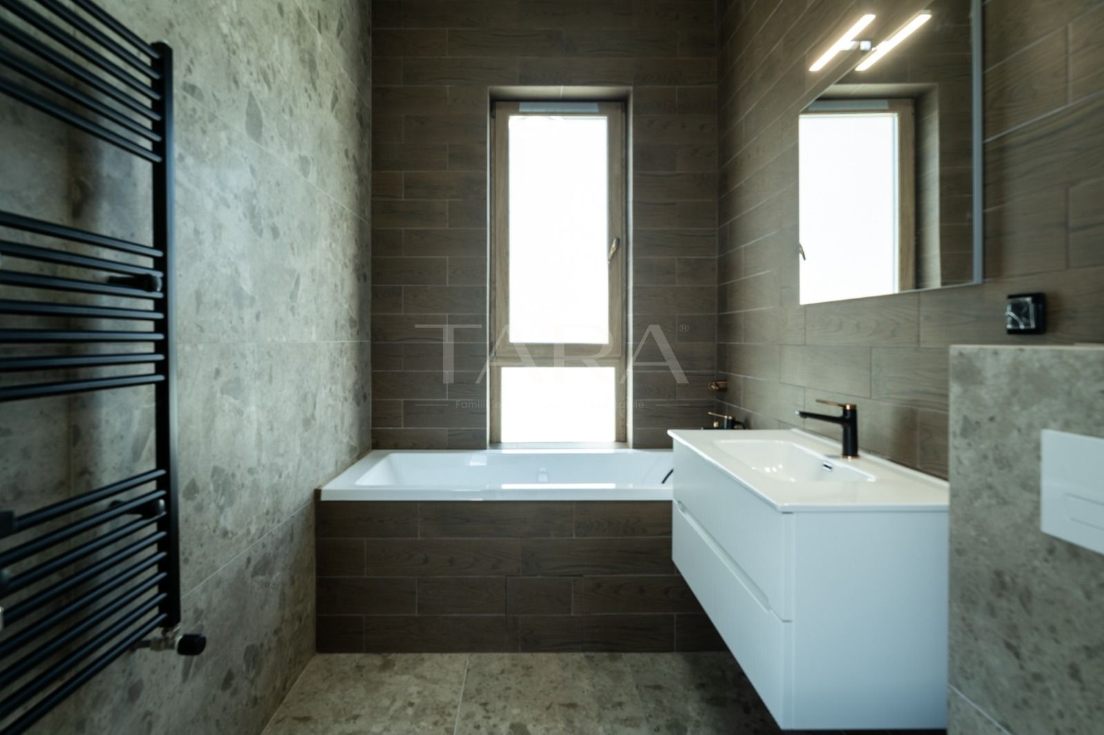 Penthouse de lux cu 4 camere în Grigorescu – priveliște superbă! - Poză 11