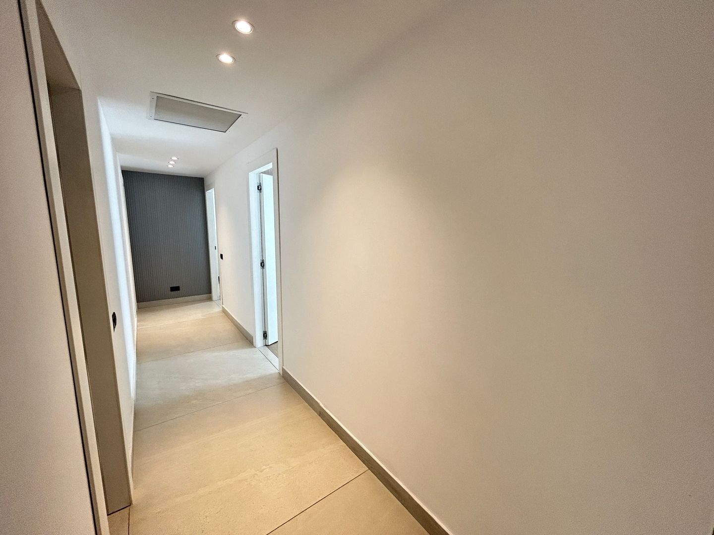 Penthouse Lux 4 camere / Terasa 120mp | Parcare | Domenii Expozitiei - Poză 22
