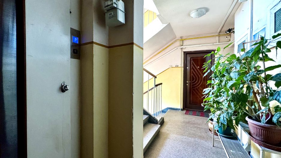 Apartament cu stil, eleganță și energie vibrantă, în Piața Victoriei - Poză 20