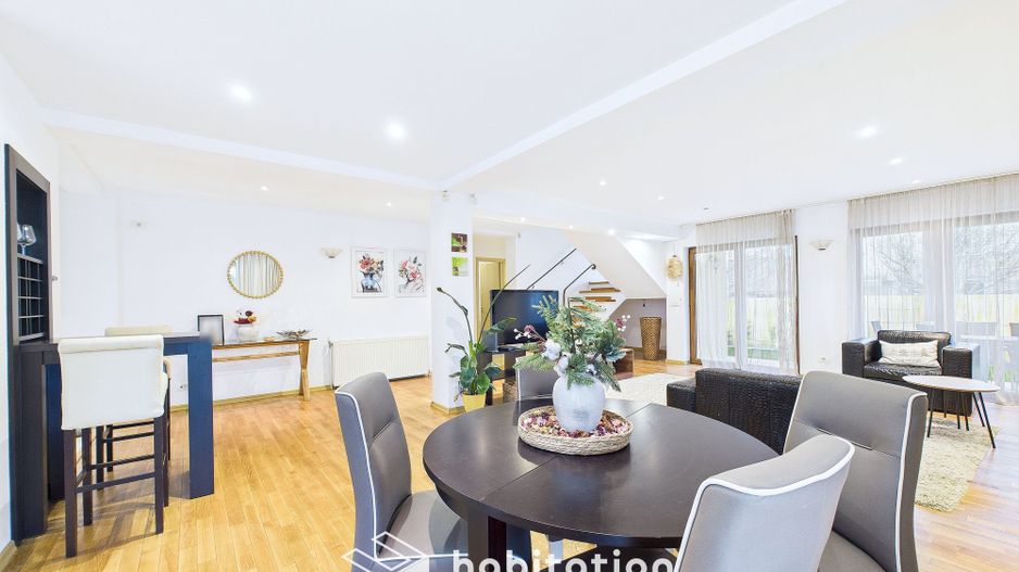 Casă individuală cu spațiu amplu și liniște absolută în Ghiroda - Poză 7