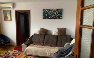 Apartamnt 3 camere Sagului cu centrala - Poză 1