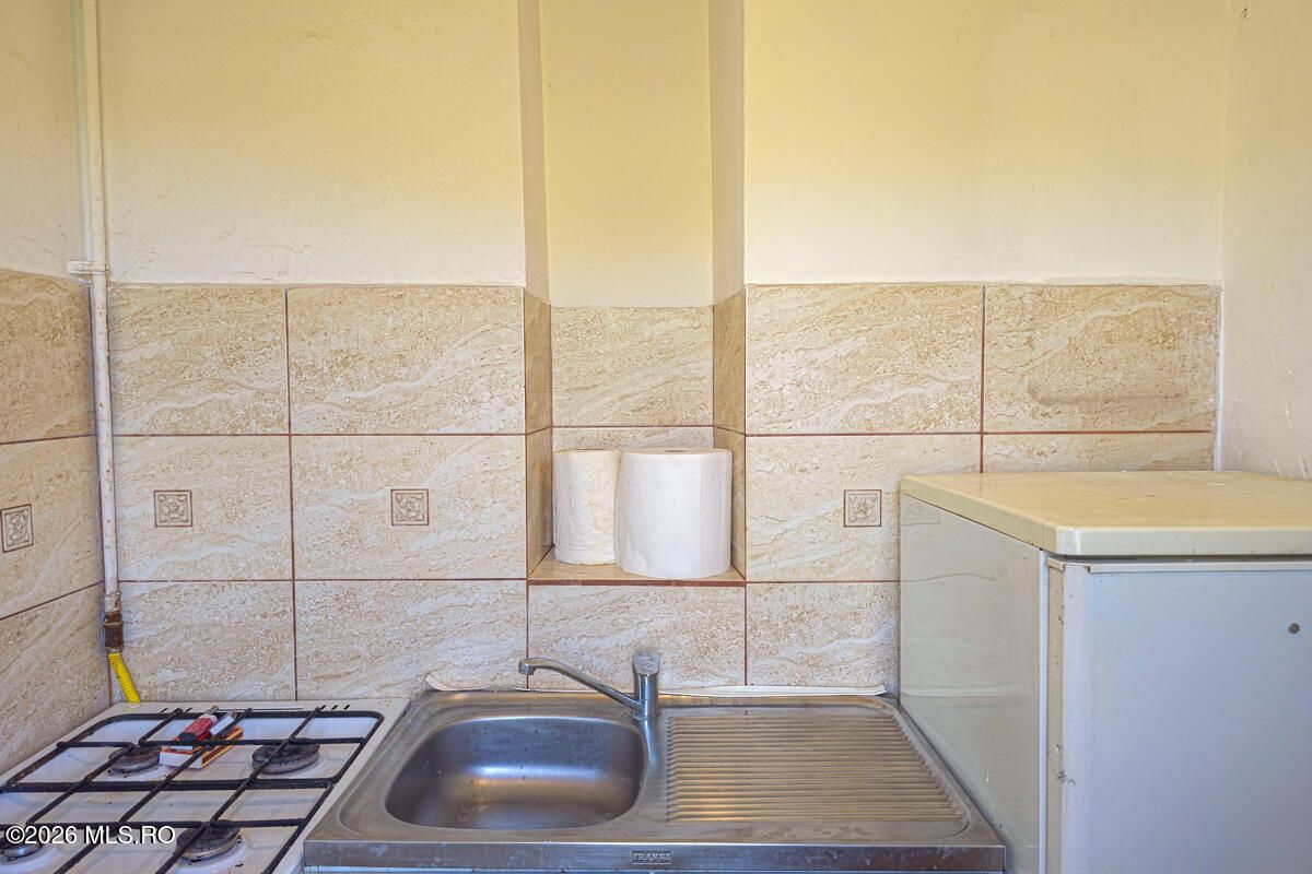 Sagului - Intrarea Raului - Apartament 2 Camere + Birou/Dormitor Mic - Poză 12