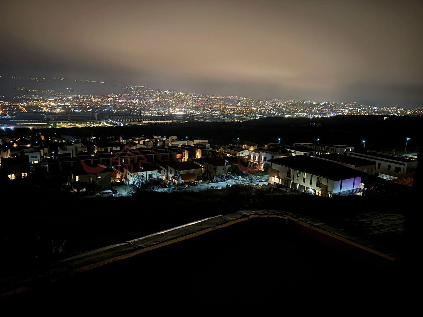 Casa zona Voronet - View superb spre oras - Poză 7