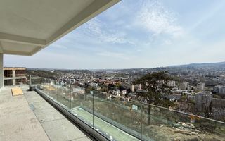 Casă generoasă cu panoramă și 256 mp terasă circulabilă - Poză 21