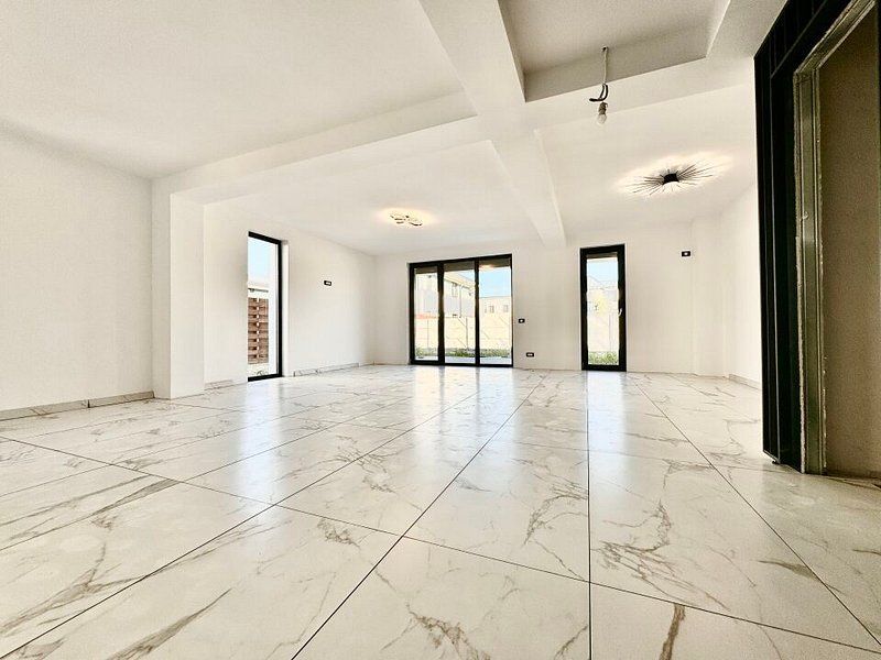 Vila 5 camere Otopeni Central - Poză 28